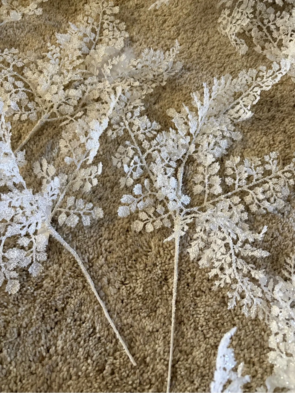 White Frosted Leaf Spray Set - Home Accents
